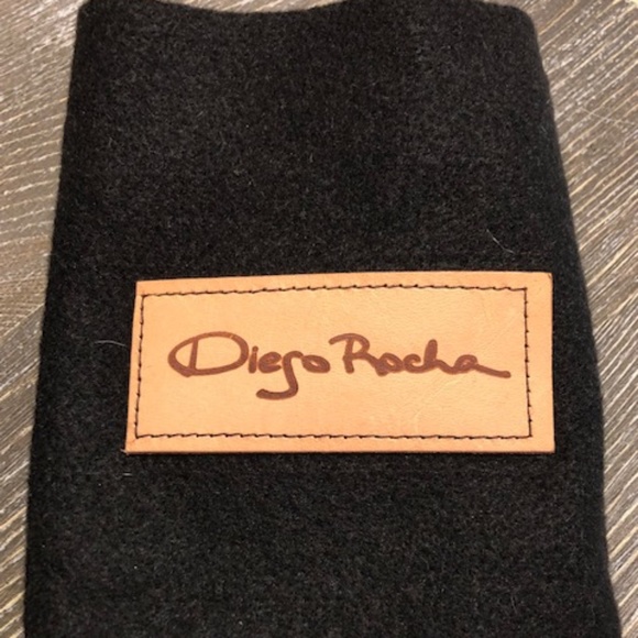 Diego Rocha Hand-painted Python Bangle - Picture 4 of 4